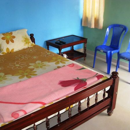 Akashadeepa Homestay マディケーリ エクステリア 写真