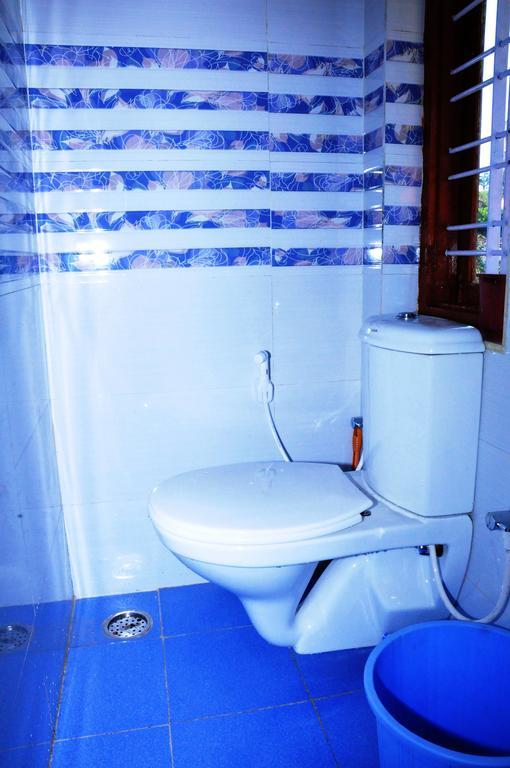 Akashadeepa Homestay マディケーリ エクステリア 写真