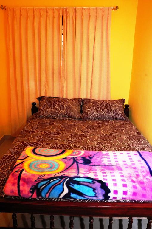 Akashadeepa Homestay マディケーリ エクステリア 写真