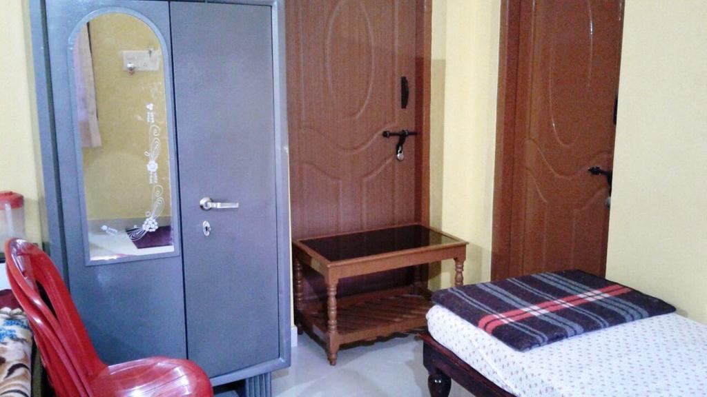 Akashadeepa Homestay マディケーリ エクステリア 写真
